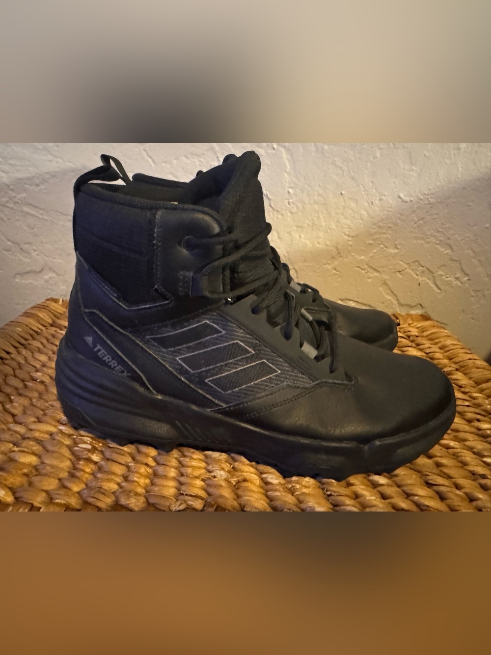 Adidas Terrex Men's Black High-Top Outdoor Boots 11.5 EUC